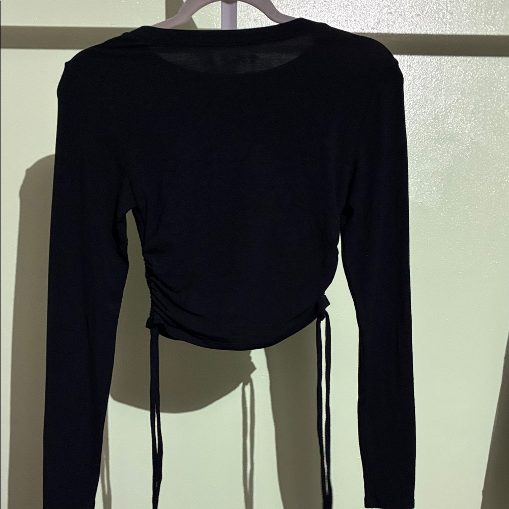 Abercrombie & Fitch Black Ruched Long Sleeve Blouse - Picture 3 of 3